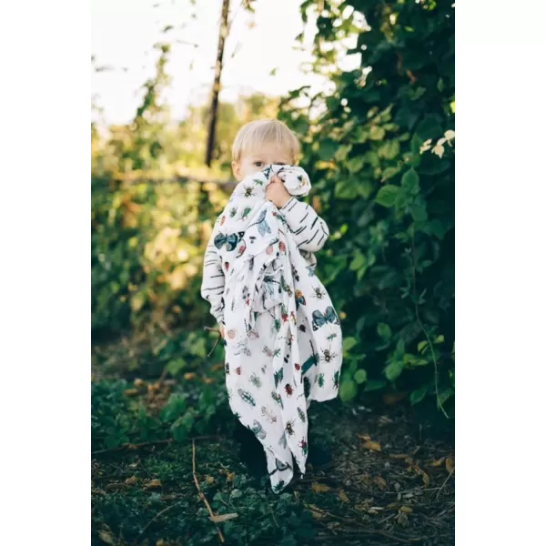 imageLittle Unicorn  Safari Social Deluxe Swaddle Set  Set of 2  100 Rayon Muslin from Bamboo  Super Soft  Newborns and Infants  Large 47 x 47  Machine WashableBugs Single