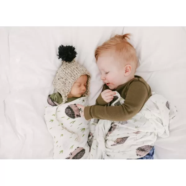 imageLittle Unicorn  Safari Social Deluxe Swaddle Set  Set of 2  100 Rayon Muslin from Bamboo  Super Soft  Newborns and Infants  Large 47 x 47  Machine WashableHedgehog Single