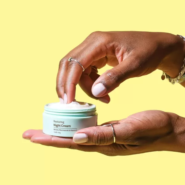 Sun Bum Skin Care Restoring Night Cream  Vegan and Cruelty Free Moisturizing Formula with Niacinamide and Vitamin E  15 ozNight Cream