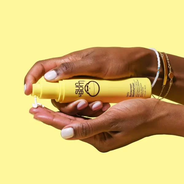 Sun Bum Skin Care SPF 30 Sunscreen Face Moisturizer  Vegan Hawaii 104 Act Compliant Octinoxate ampamp Oxybenzone Free Broad Spectrum Moisturizing UVAUVB Facial Sunscreen with Niacinamide17 oz