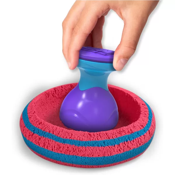 Kinetic Sand SquishMotion Playset with 1lb Pink Yellow Blue Play Sand Stamper ampamp 5 Tools Reusable Storage Case Sensory Toys for Kids Ages 5Sandisfying Set