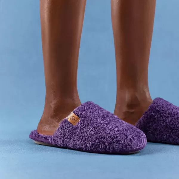 imageEverFoams Womens Fuzzy Slipon Slippers Warm Cozy Soft Lightweight Memory Foam Indoor House ShoesDark Purple