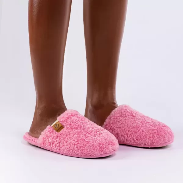 imageEverFoams Womens Fuzzy Slipon Slippers Warm Cozy Soft Lightweight Memory Foam Indoor House ShoesHot Pink
