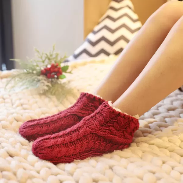 imageEverFoams Womens Yarn Cable Knit Fuzzy Slipper Socks with GrippersBurgundy