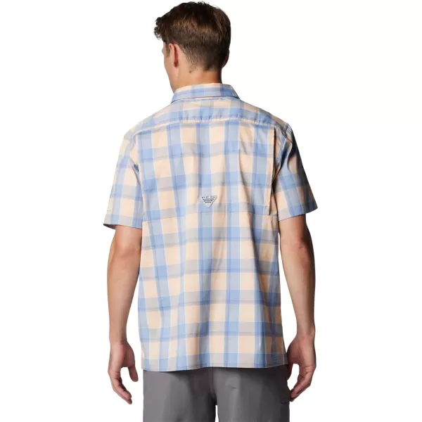 Columbia Mens Super Slack Tide Camp Shirt Short SleeveBluebell Ombre Check