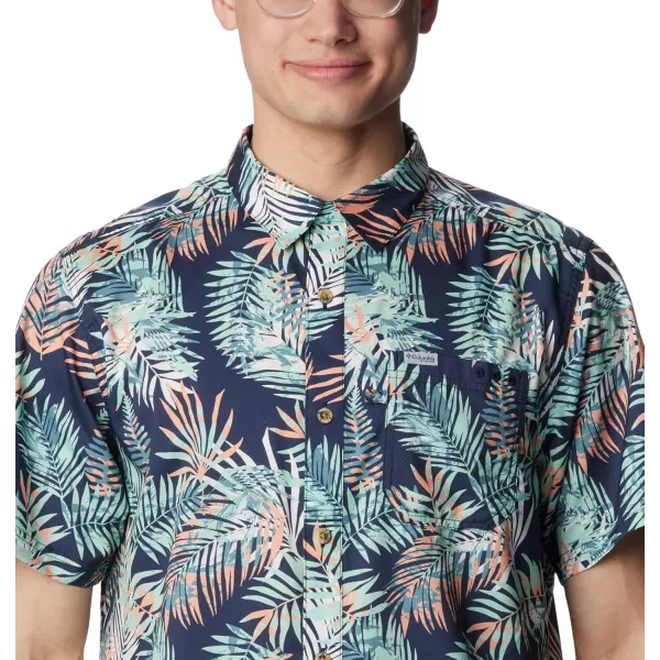 Columbia Mens Super Slack Tide Camp Shirt Short SleeveMint Cay Tunatropic Print