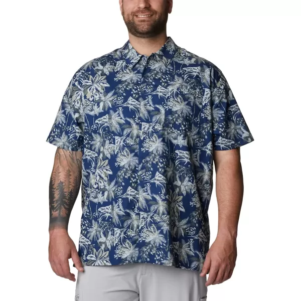 Columbia Mens Trollers Best Short Sleeve ShirtCarbon Festive Fishin Print