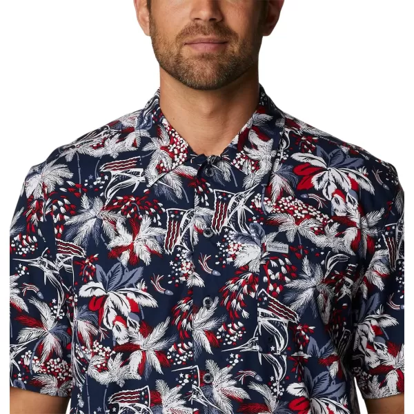 Columbia Mens Trollers Best Short Sleeve ShirtCollegiate Navy Fireworks Fish Print