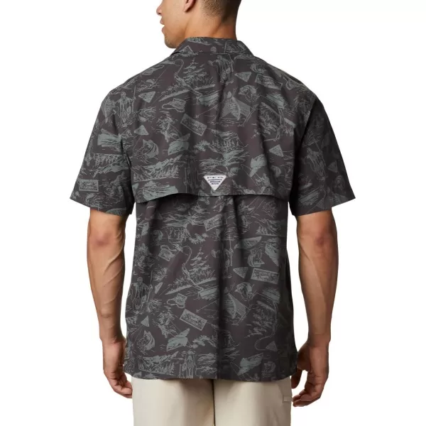 Columbia Mens Trollers Best Short Sleeve ShirtShark Freshwater Roots Print