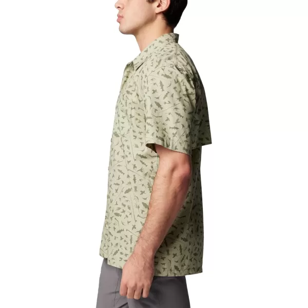 Columbia Mens Trollers Best Short Sleeve ShirtSmokey Sage Cast N Blast