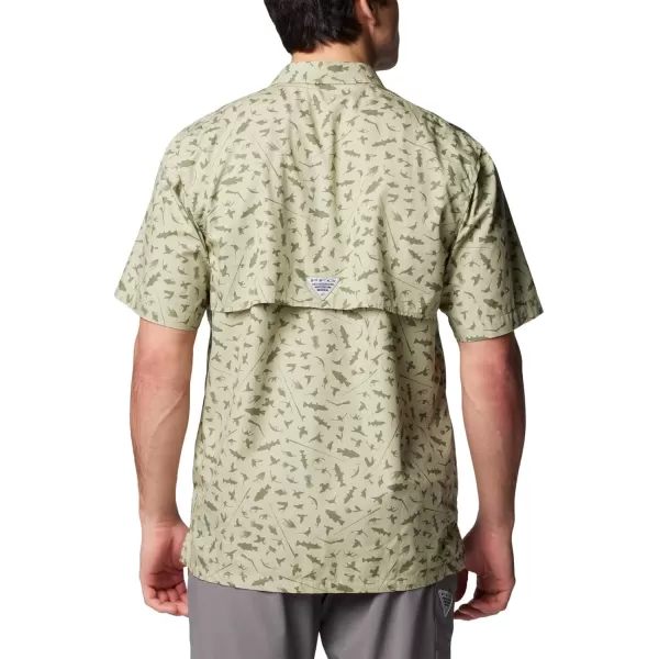 Columbia Mens Trollers Best Short Sleeve ShirtSmokey Sage Cast N Blast