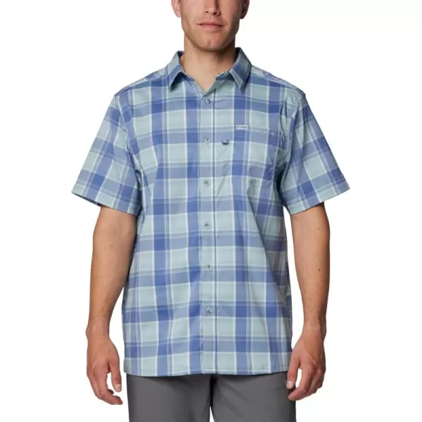 Columbia Mens Super Slack Tide Camp Shirt Short SleeveCrushed Blue Ombre Check