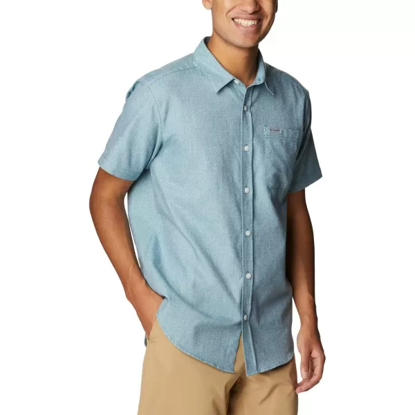 Columbia Mens Big amp Tall Rapid Rivers Novelty Short SleeveCollegiate NavyElectric Turquoise