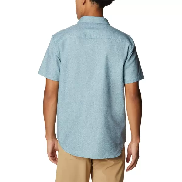 Columbia Mens Big amp Tall Rapid Rivers Novelty Short SleeveCollegiate NavyElectric Turquoise