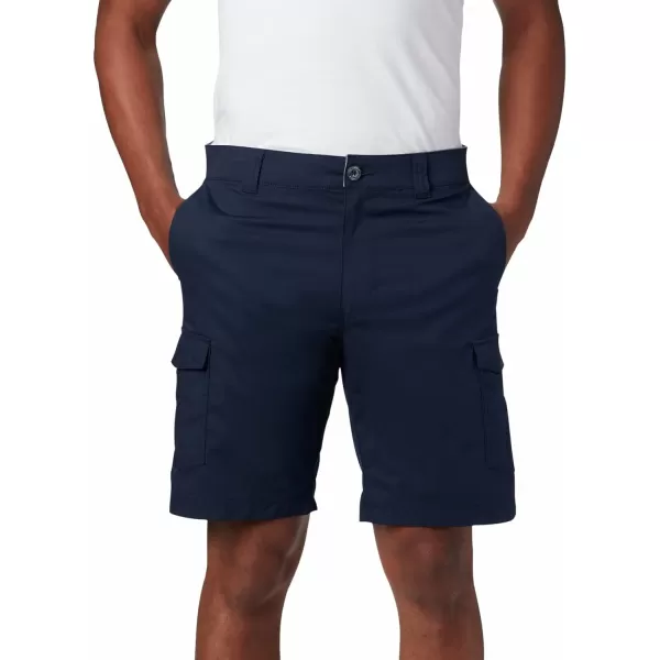 Columbia Mens Brentyn Trail Cargo ShortCollegiate Navy