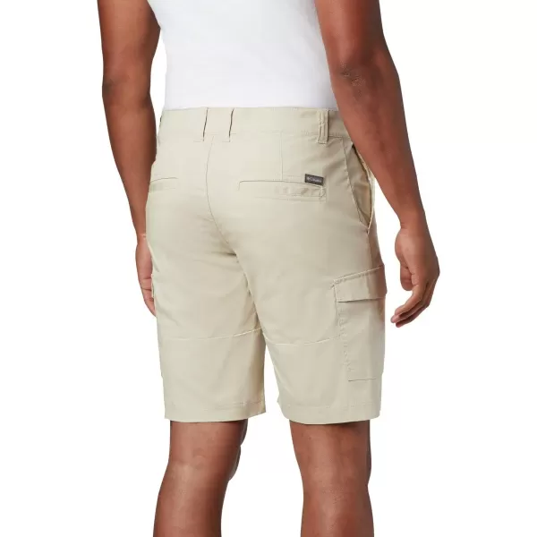 Columbia Mens Brentyn Trail Cargo ShortFossil