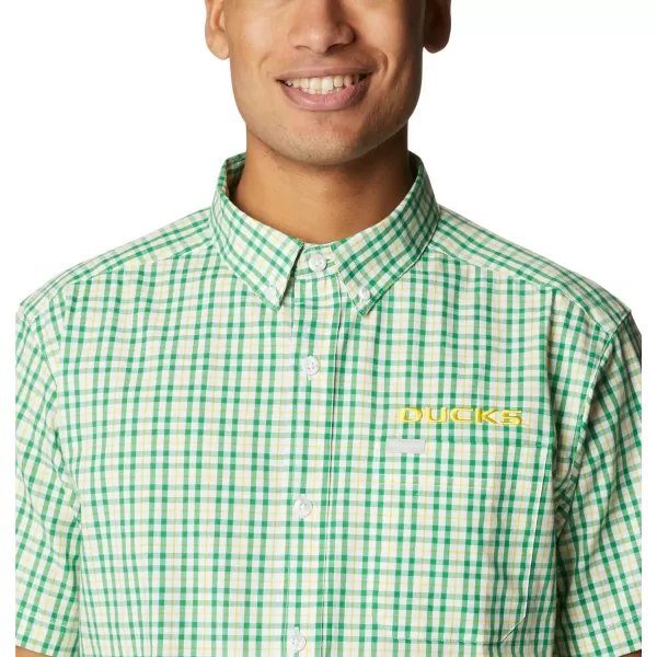 Columbia Mens Collegiate Rapid Rivers Short Sleeve ShirtOregon Ducks Team Color