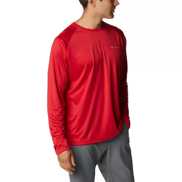 Columbia Mens Fork Stream Long Sleeve ShirtMountain Red