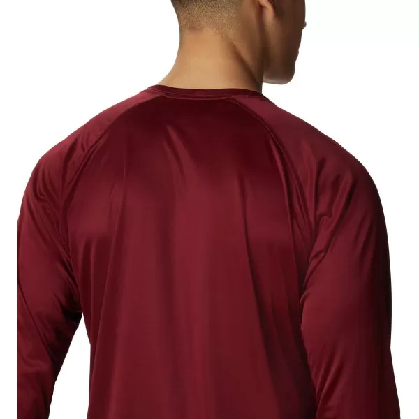 Columbia Mens Fork Stream Long Sleeve ShirtRed JasperMountain Red