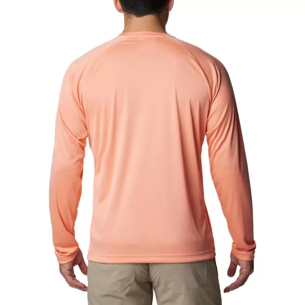 Columbia Mens Fork Stream Long Sleeve ShirtSummer Peach