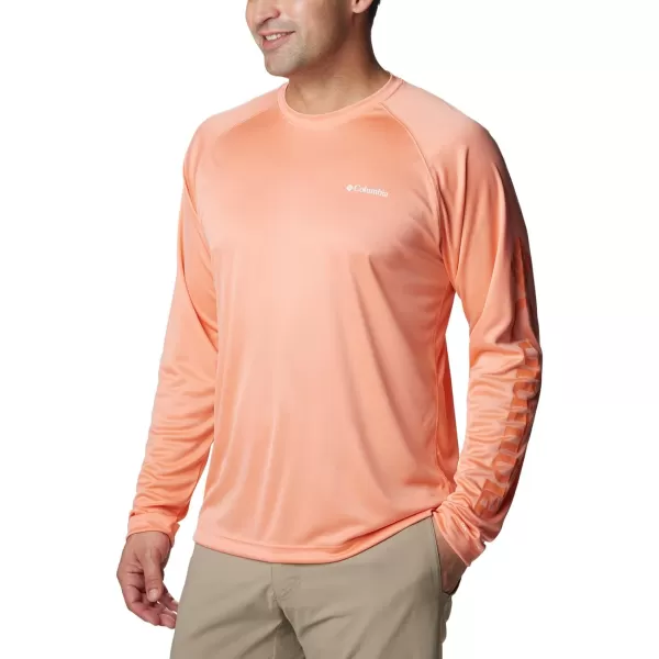 Columbia Mens Fork Stream Long Sleeve ShirtSummer Peach