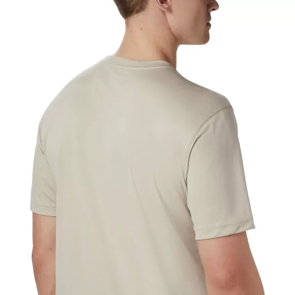 Columbia Mens Meeker Peak Short Sleeve CrewFossil