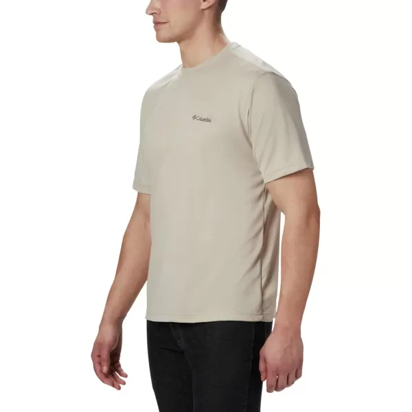 Columbia Mens Meeker Peak Short Sleeve CrewFossil