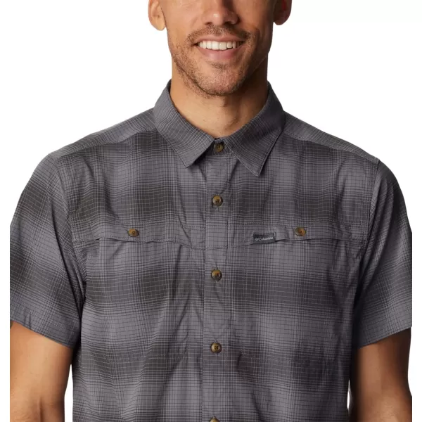 Columbia Mens Newton Ridge Plaid Short SleeveCity Grey Soft Ombre