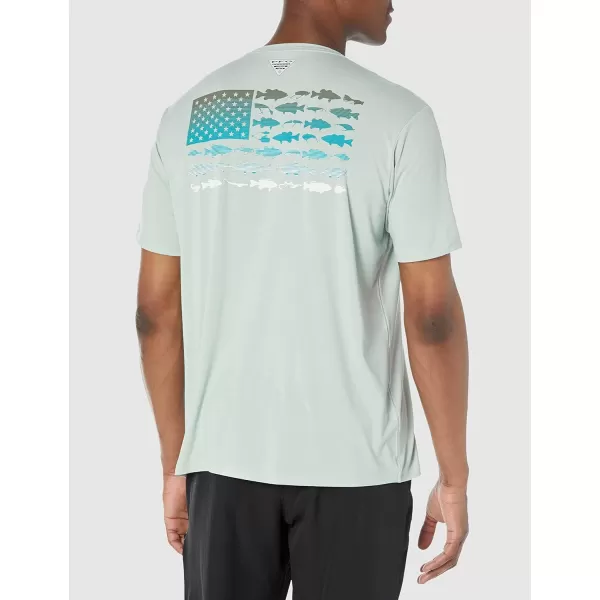 Columbia Mens PFG Fish Flag Tech Tee SsCool GreenCypress Bass Flag Graphic