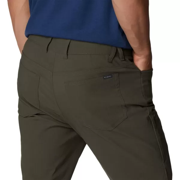 Columbia Mens Royce Range Heat PantAlpine Tundra