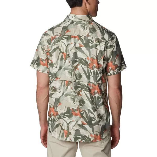 Columbia Mens Silver Ridge Utility Lite Novelty Short SleeveAncient Fossil Floriculture