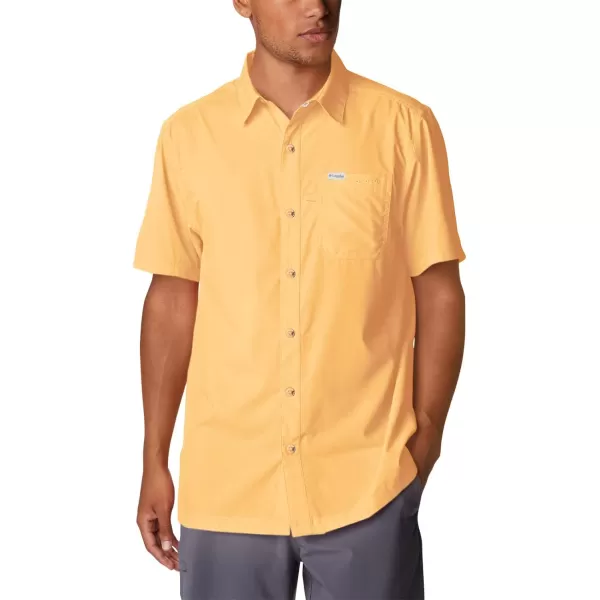 Columbia Mens Slack Tide Camp ShirtCocoa Butter