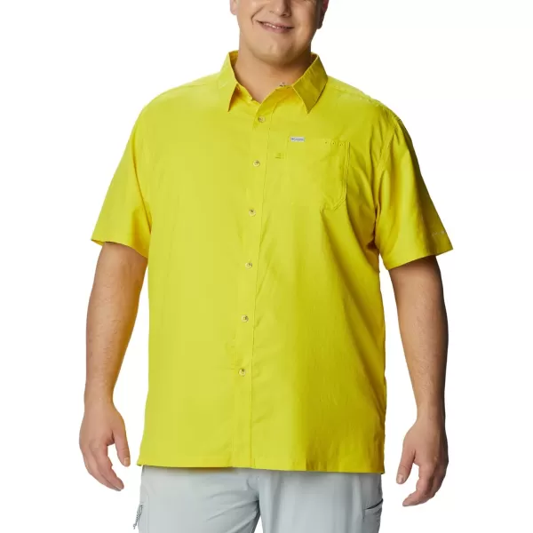 Columbia Mens Slack Tide Camp ShirtLaser Lemon