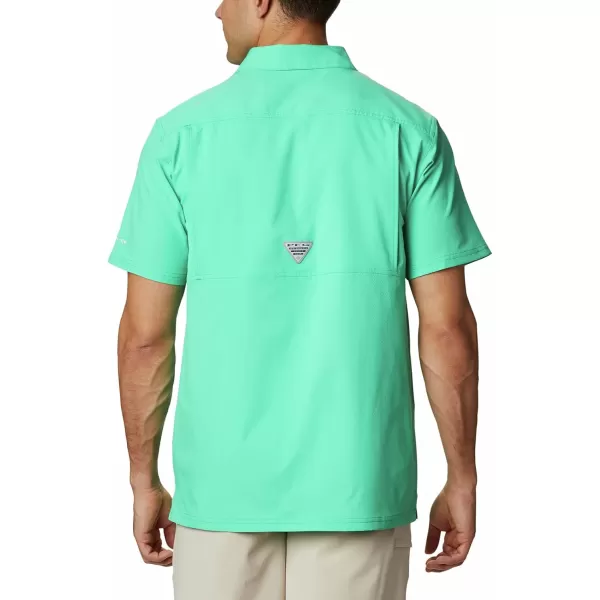 Columbia Mens Slack Tide Camp ShirtWinter Green