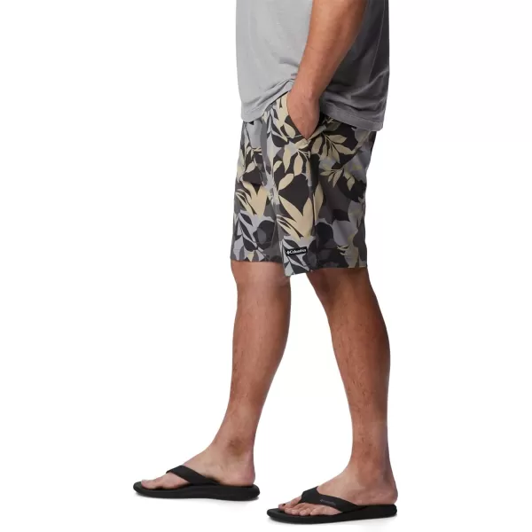 Columbia Mens Summertide Stretch Printed ShortCity Grey Floriated