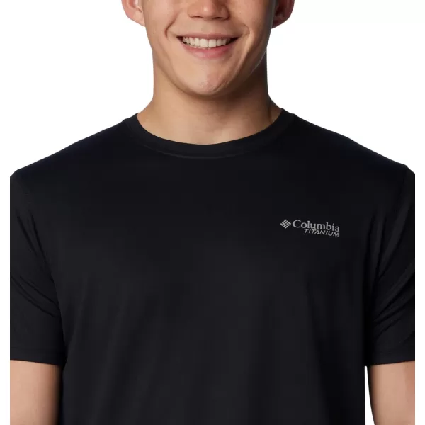 Columbia Mens Summit Valley Short Sleeve CrewBlack