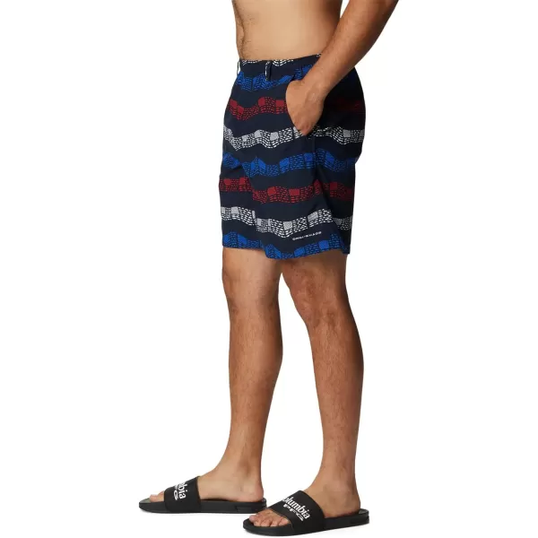 Columbia Mens Super Backcast Water ShortCollegiate Navy Fish Flag Waves Print