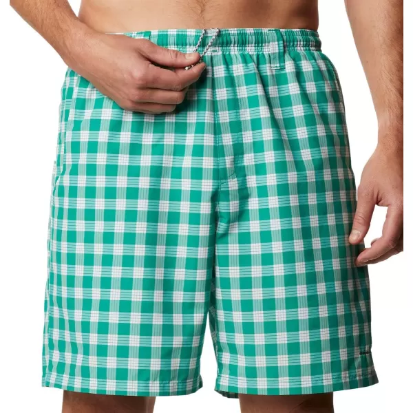 Columbia Mens Super Backcast Water ShortEmerald Green Palaka Plaid