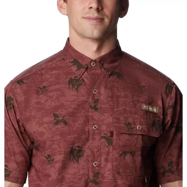 Columbia Mens Super Sharptail Ss ShirtRed Rocks Santa Dogs Print