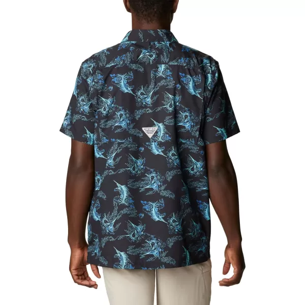 Columbia Mens Super Slack Tide ShirtBlack Sails Away Print