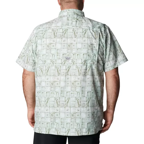 Columbia Mens Super Slack Tide ShirtCool Green Trout Batik