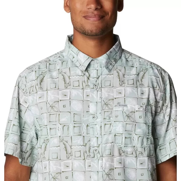 Columbia Mens Super Slack Tide ShirtCool Green Trout Batik