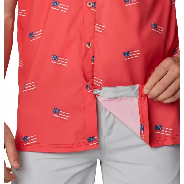 Columbia Mens Super Slack Tide ShirtRed Spark Fish Flag Print