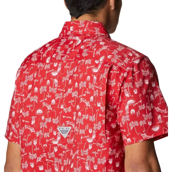 Columbia Mens Super Slack Tide ShirtRed Spark Santa Fishin Trip Print