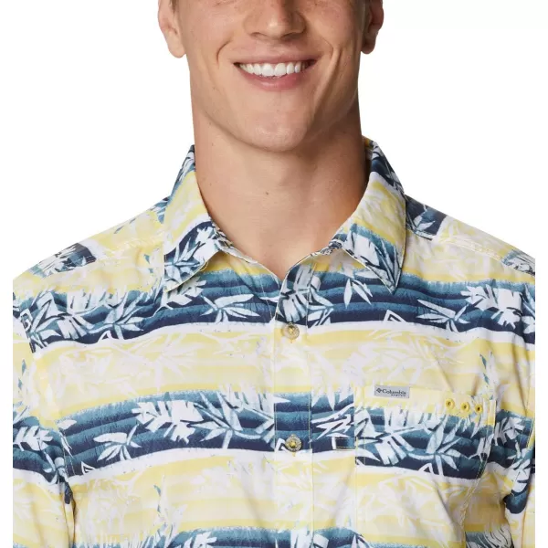 Columbia Mens Super Slack Tide ShirtSun Glow Ombre Fish Stripe