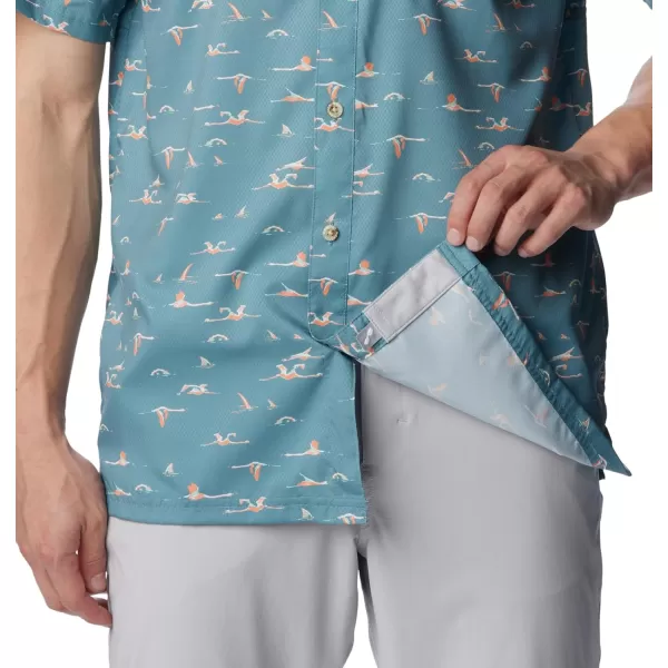 Columbia Mens Super Slack Tide ShirtTranquil Teal Tailfins Print