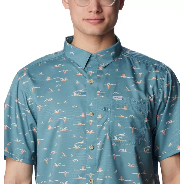 Columbia Mens Super Slack Tide ShirtTranquil Teal Tailfins Print