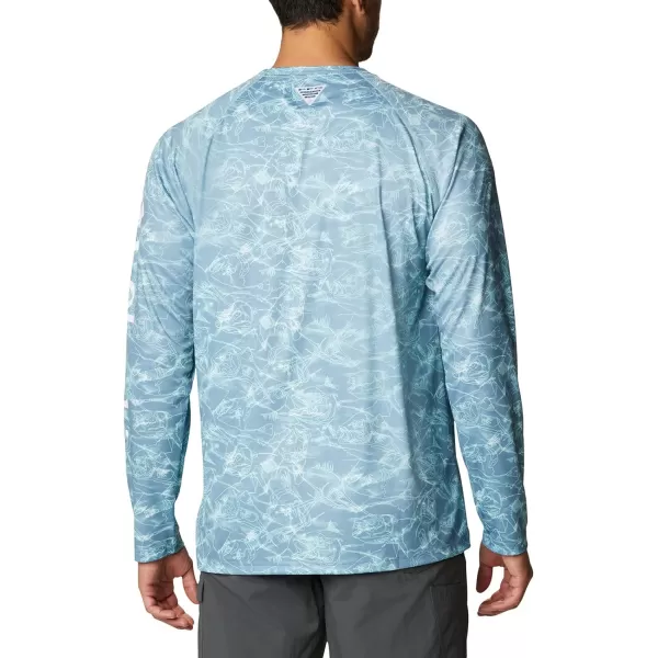 Columbia Mens Super Terminal Tackle Long Sleeve ShirtStorm Contour Fish Print