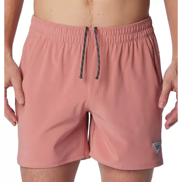 Columbia Mens Terminal Roamer Stretch ShortSandalwood Pink