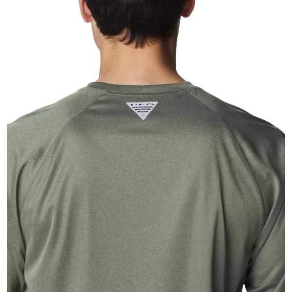 Columbia Mens Terminal Tackle Heather Long Sleeve ShirtCypress HeatherCarbon Logo